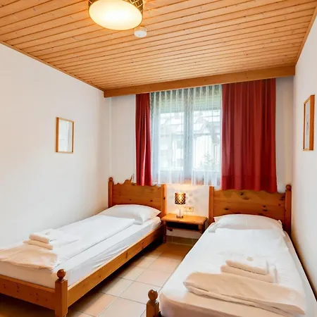 Apartment Familienurlaub in der 4 Jahreszeiten Destination *